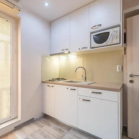 Bracic Apartment *